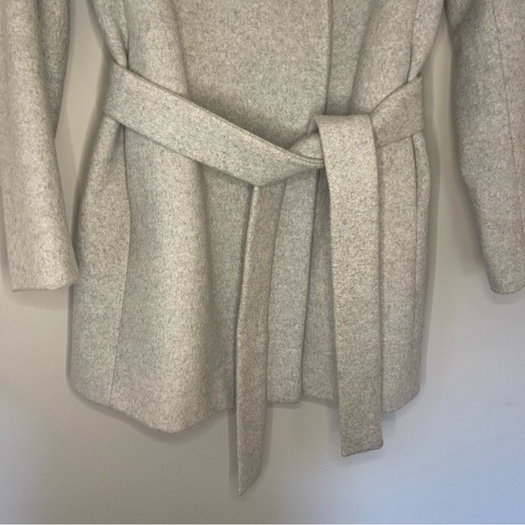 Calvin Klein - Women's Wool Blend Belted Gray Wrap Coat - size 6 - Picture 2 of 8